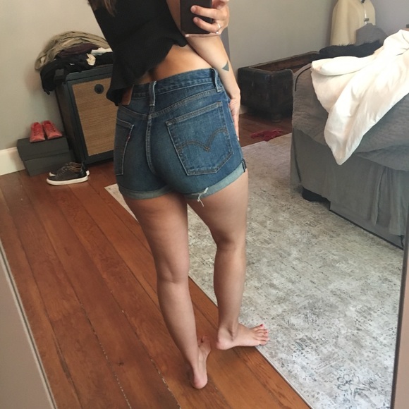 Levi’s cuffed denim shorts - Picture 3 of 4